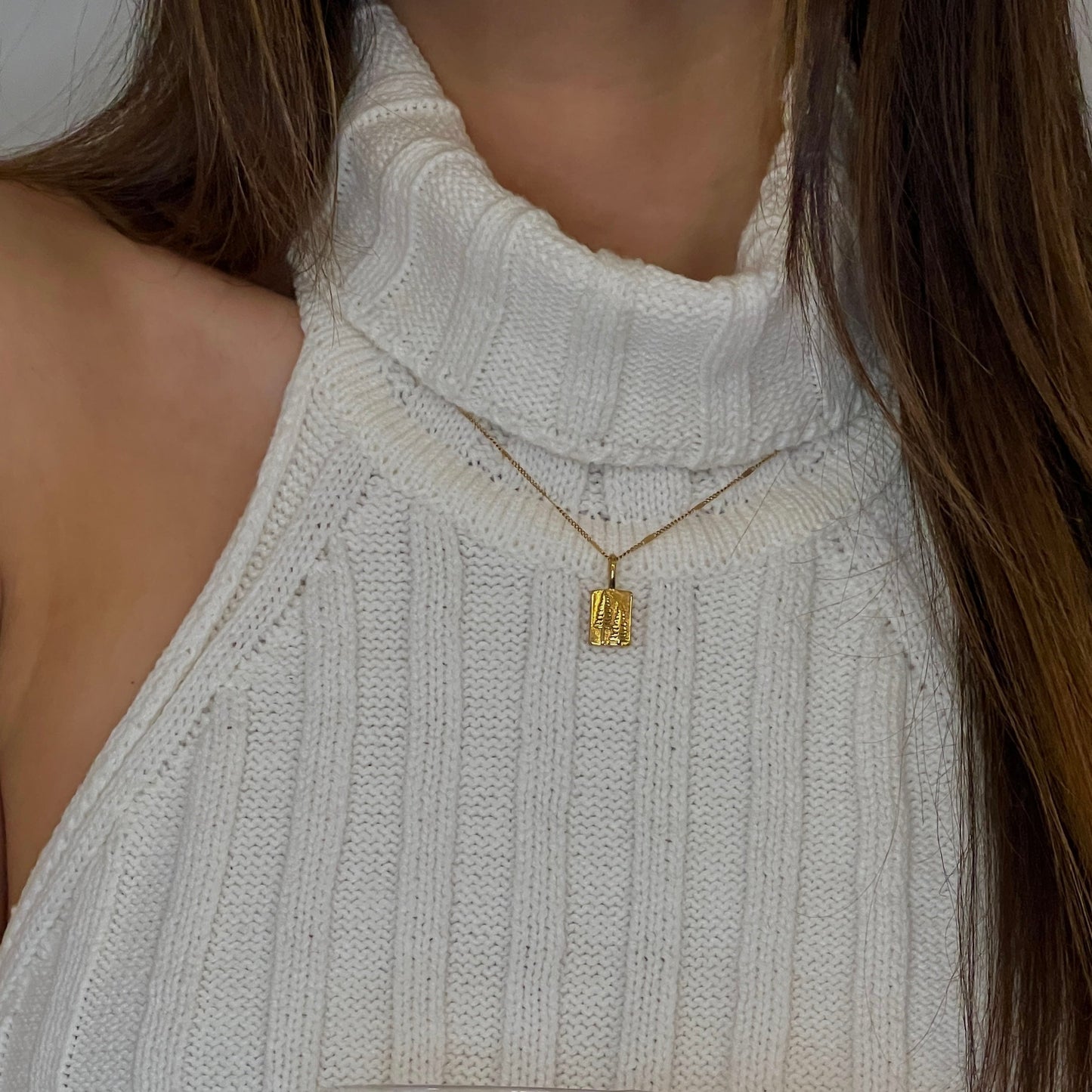 “Rooted Strength” — I Am Strong Necklace (Gold)